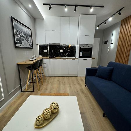 Апартаменти Brand New Apartament Тирана Екстер'єр фото